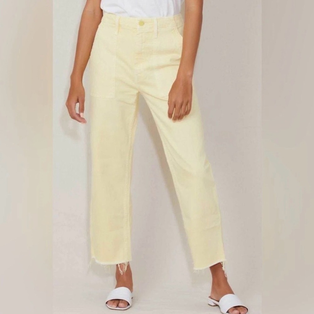 MOTHER Patch Pocket Zip Ankle Fray Jeans Sz 25 Cream EUC